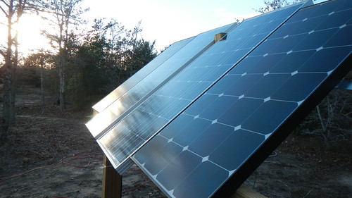 Solar Panels at Off the Grid Vineyard by wenhoo