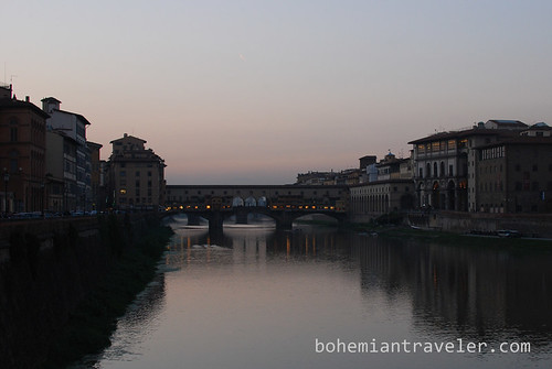 Ponte Vecchio river arno Florence photos