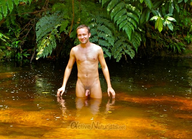 Nude beautiful in Manaus