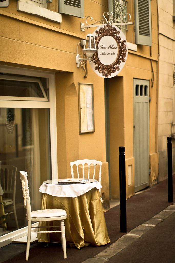 tea salon in Saint-Germain-en-Laye