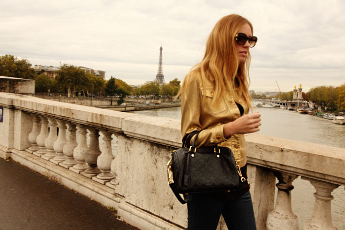Chiara Ferragni for Louis Vuitton: lifestyle photoshoot - The