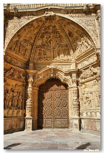 Portal da catedral de Astorga by VRfoto