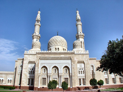 Jumairah grand masjid Dubai