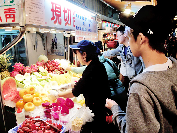 fruits at Shilin Night Market