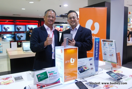 Telco and Electronics Retailer Celebrate Partnership with Exciting Tablet PC Promotion