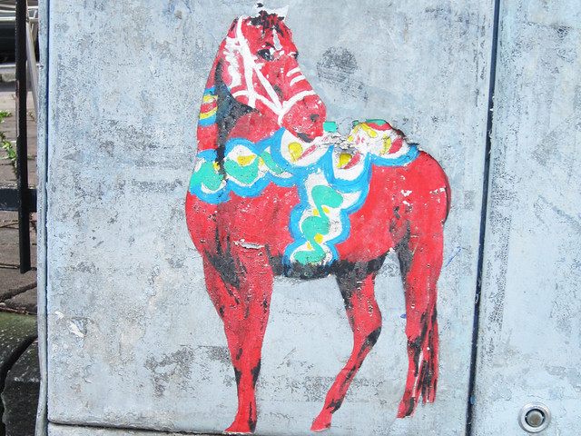 Weekly inspiration: Street art and a Dala Horse on the loose