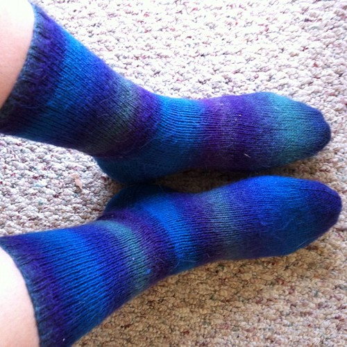 #norepeatdec Day 5: plain socks in Mini Mochi - the stripes started out the same, but yarn weirdness means they don't match