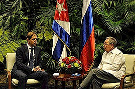Republic of Cuba President Raul Castro meeting with Russian Federation Minister of Trade Denis Manturoz. The two countries have a long history of political and economic relations. by Pan-African News Wire File Photos