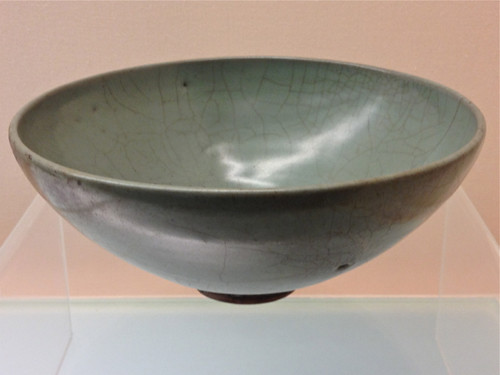 Celadon bowl; Shanghai Museum