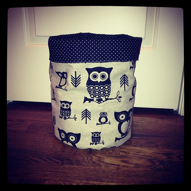 I'm starting to get addicted to these fabric buckets!