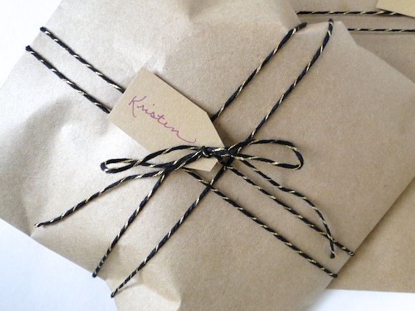 DIY Gift Wrap Envelope 11