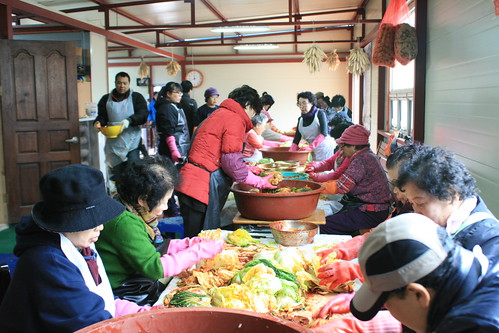 2012년 나눔의 김장 품앗이 봉사활동