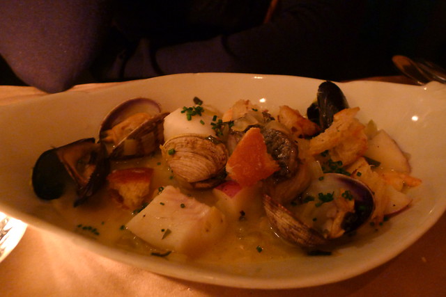 white fish, clams, mussells, shrimp, potato, light cream