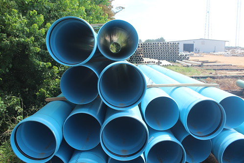 Miles of pipes are used to implement a tailwater recovery system on large farms in the Mississippi Delta. 