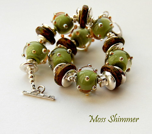 Moss Shimmer Bracelet by gemwaithnia