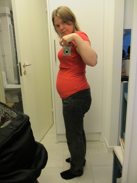 Magen en månad efter förlossningen
