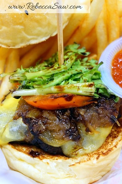 burger junkyard - kota damansara-014