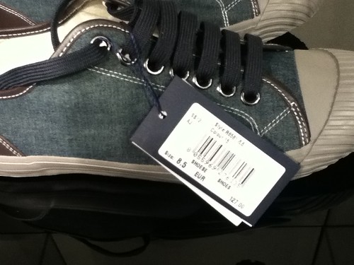 shoes 127 Euro