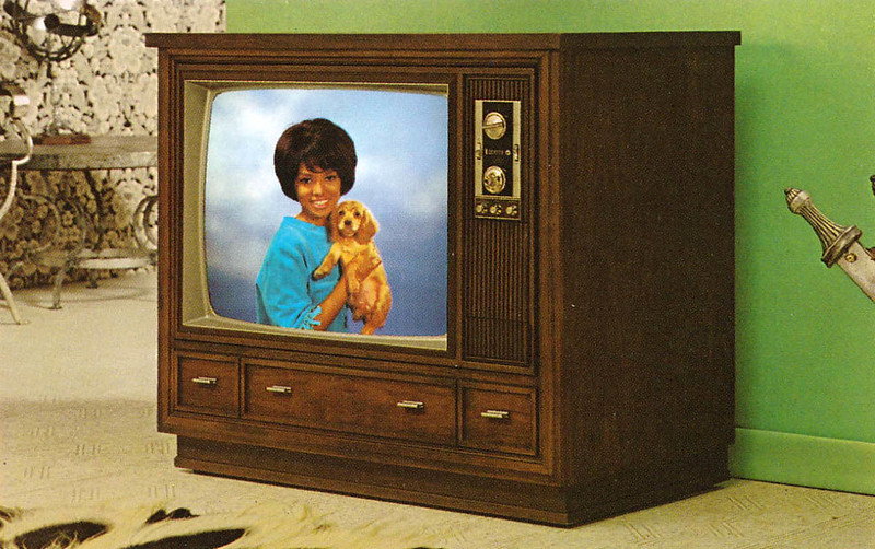 Retrospace: Catalogs #28: 1971 Color TV