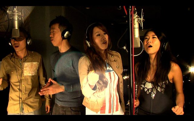 Group singing with Aaron, Jerome & Kexin