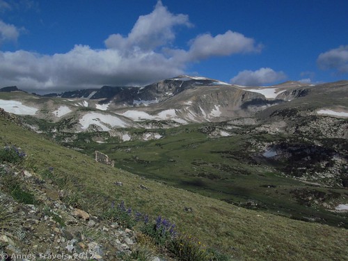 A view along the trail, Hellroaring Plateau, Montana