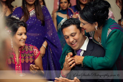 Indian-wedding-photographer-Henna-night-V&A-Elen-Studio-Photograhy-040
