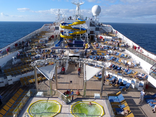 Photograph taken on the cruise conducted in the Costa Fortuna