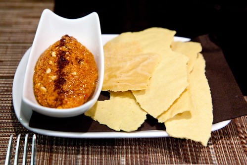 Spicy muammara with chickpea chips