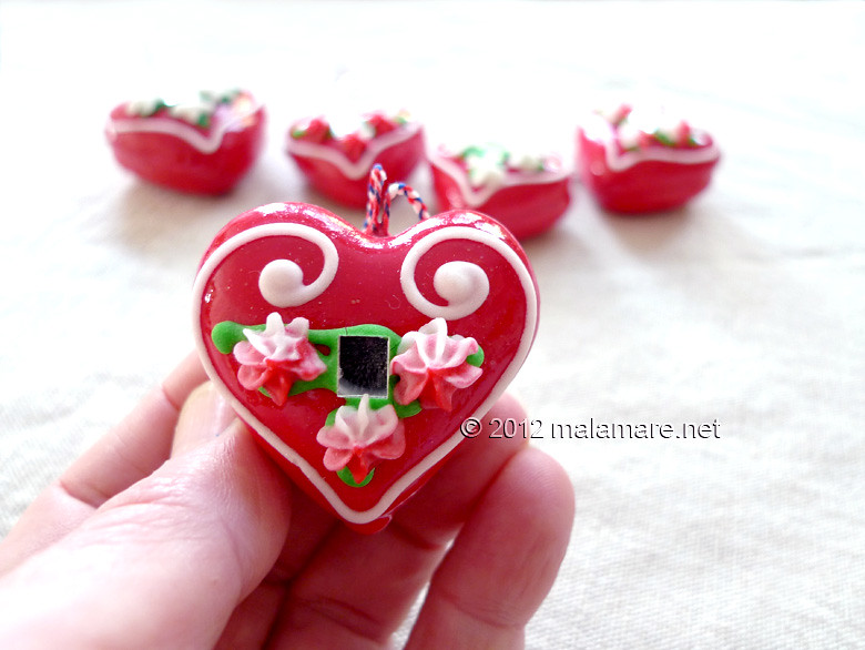 Heart embroidery pattern inspiration licitar
