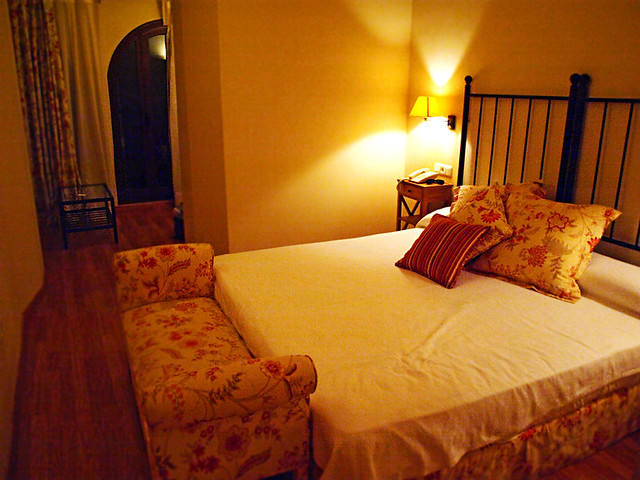 Bedroom, Hotel Abadía del Priorat, Tarragona