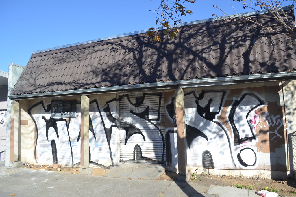 CUSS, STM, Graffiti, Street Art, Eastbay
