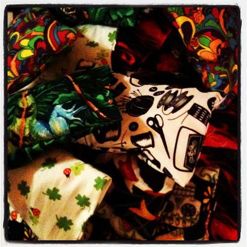 25 hop pillows, waiting for the ends to be sewn together by hand...