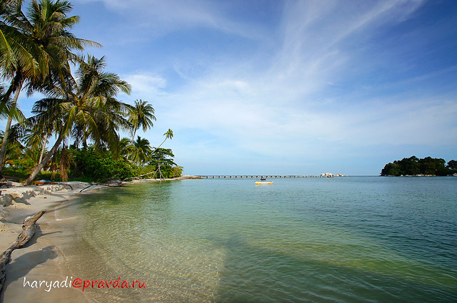 Download this Berhala Island Riau Islands picture