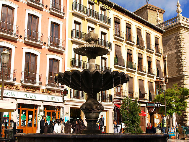 Fountain, Plaza Nueva, Granada