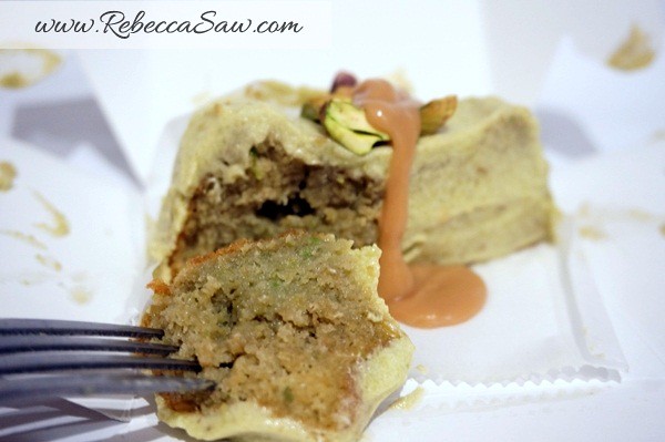 Swich Cafe - Publika - banana cake, apple cake and avocado cake-014