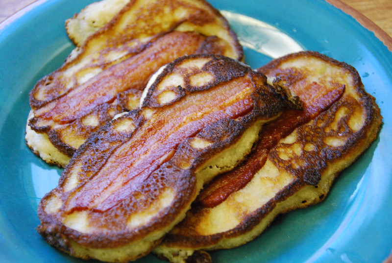 grain free bacon pancakes