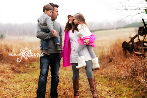Artistic Green Bay Outdoor Family Pictures