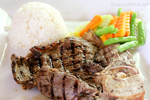 Porter House Steak with Steamed Vegetables and Garlic Rice P495