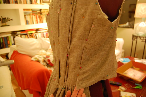 Making a robe a l'anglaise 16