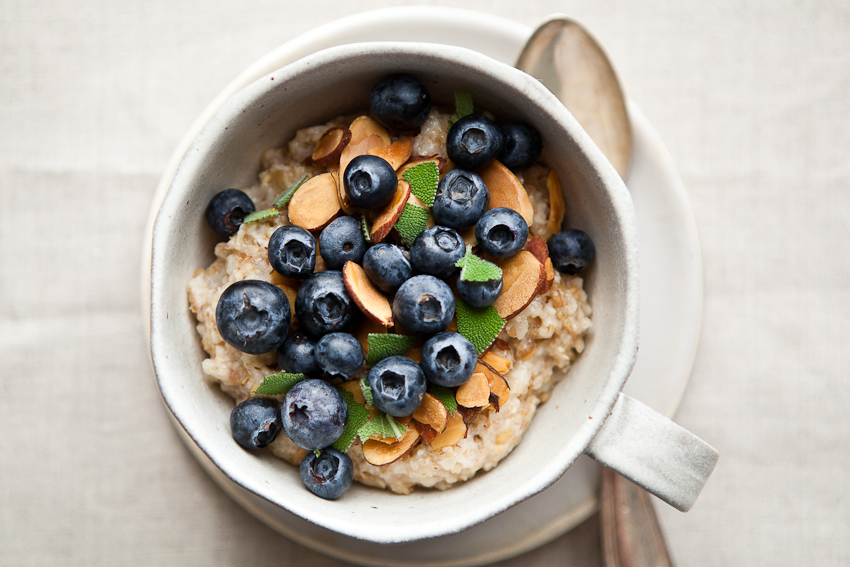 Blueberry Porridge - Bon Appetit