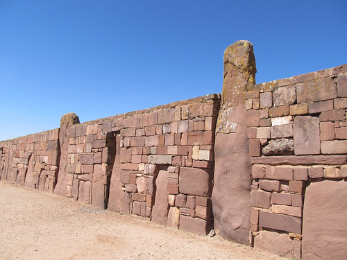 Tiwanaku: mur du Kalasasaya