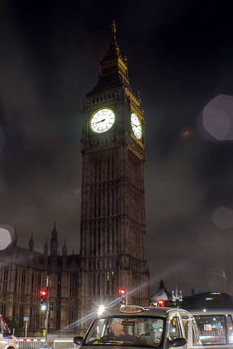 Big Ben, At night, London, UK by TamanM