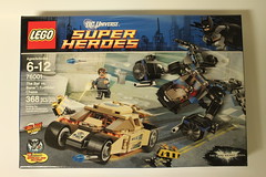 LEGO DC Universe Super Heroes The Bat vs. Bane: Tumbler Chase (76001)
