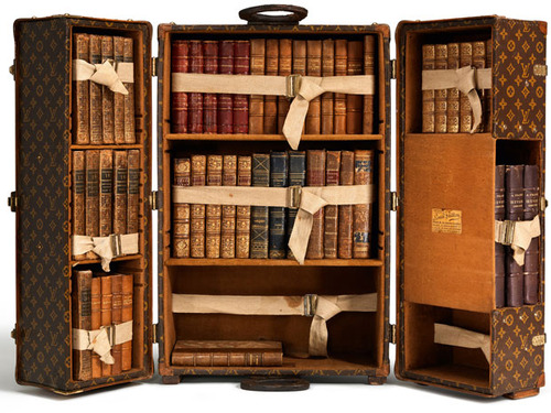 Bookcase-steamer trunk