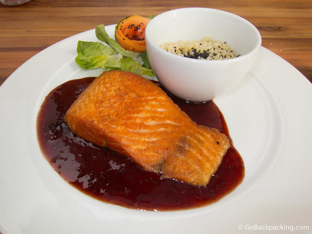 Salmon with blackberry sauce