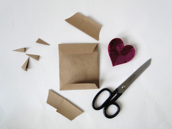 DIY Gift Wrap Envelope 5