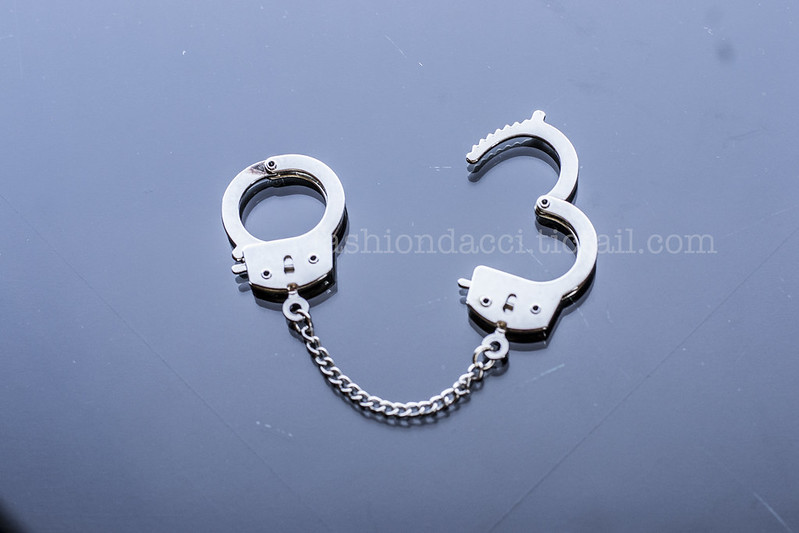 handcuff ring blog