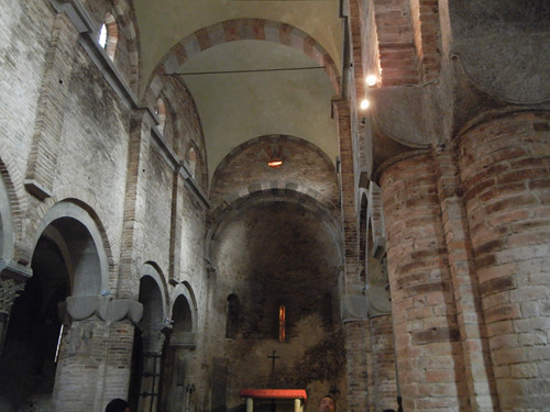 DSCN4860 _ Basilica Santuario Santo Stefano, Bologna, 18 October