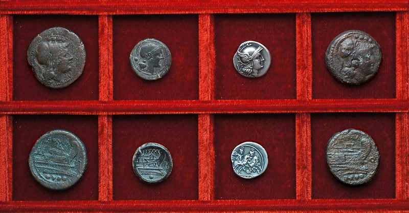 RRC 085 H bronzes, RRC 86 Q quinarius and triens, Ahala collection, coins of the Roman Republic