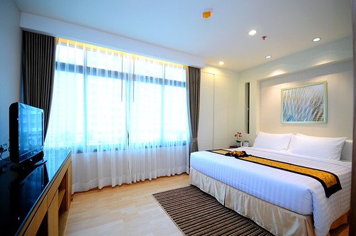 HOT DEALS @ Hotel Centre Point Langsuan ! HURRY & BOOK NOW while deals last! by centrepointhospitality